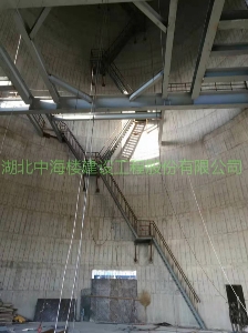 煙囪新建